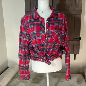 Vineyard Vines women flannel button down, size 18